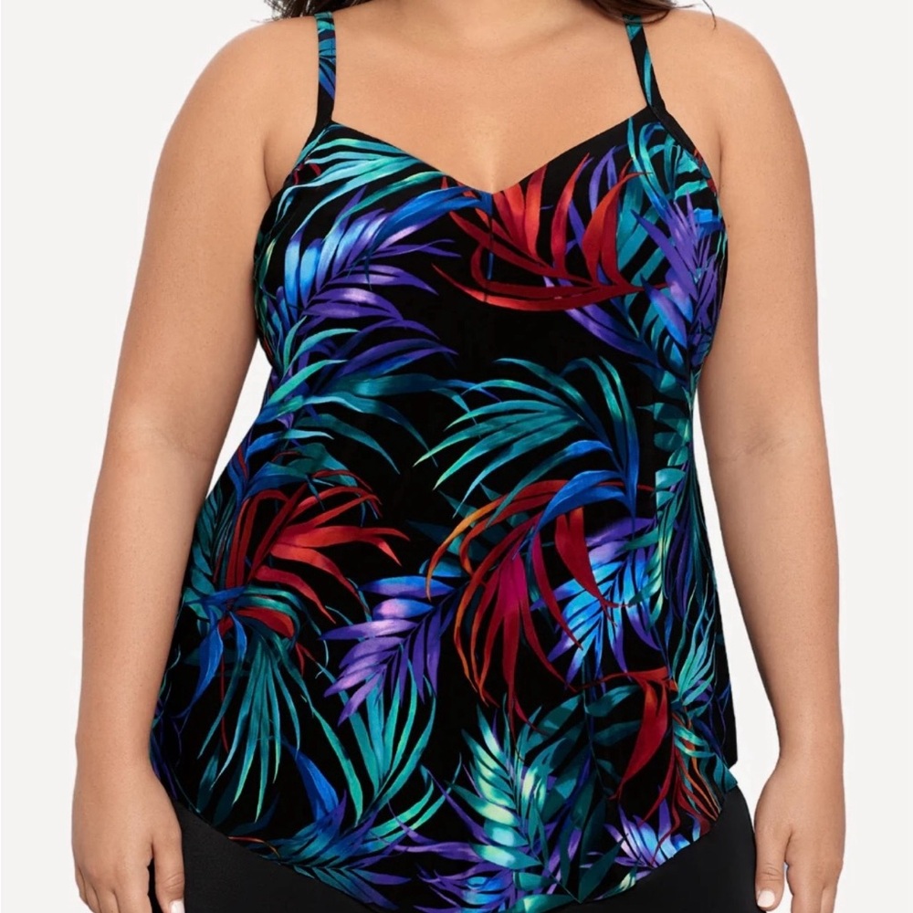 Miraclesuit / Trimshaper Blue and Purple Graphic Sleeveless Camisole Swim Top